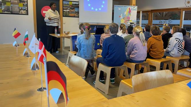Leerlingen volgen workshops over Europese Unie en duurzame energie op Kamp C: “Opwarming van aarde is een thema dat duidelijk leeft bij  hen”