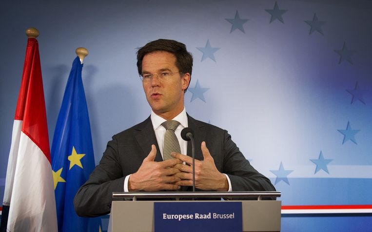 Premier Mark Rutte beantwoord vragen tijdens de persconferentie op de Europese top van regeringsleiders en staatshoofden in Brussel. Beeld anp