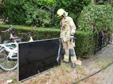 Televisie onbruikbaar na brand in woning Kralingen, omliggende woningen ontruimd