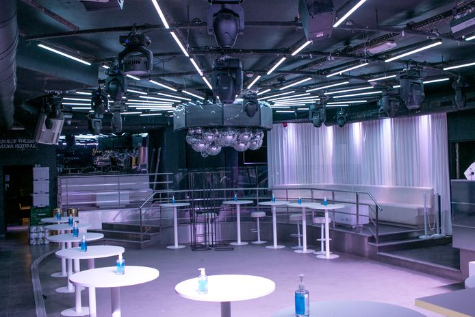 Na 14 Maanden Stilte Weer Leven In Exo Dancing Pakt Uit Met Zomerbar Exo Terrazza Sint Niklaas Hln Be