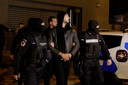 Andrew en Tristan Tate bij hun arrestatie in Roemenië.