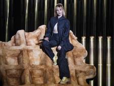 Gaufre de Liège et fausses notes: la prestation très critiquée d’Angèle aux Victoires de la musique