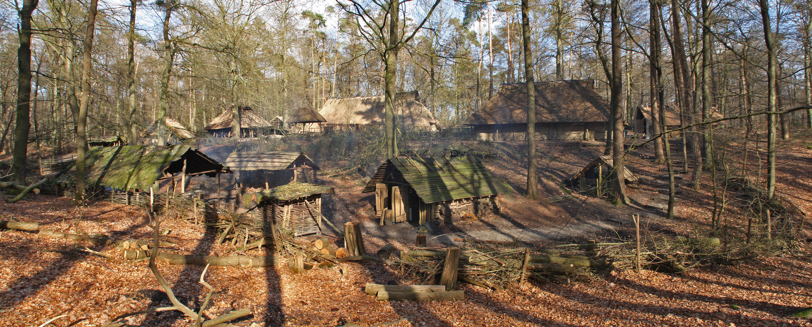 Het Hapskamp, dat in 1976 in de bossen bij Apeldoorn werd gebouwd.