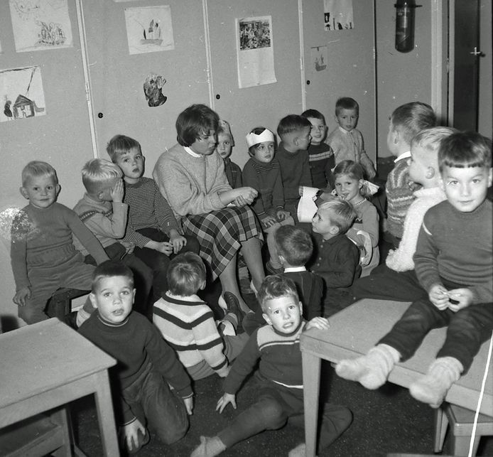 Kleuterschool aan de Stokroosstraat in 1961