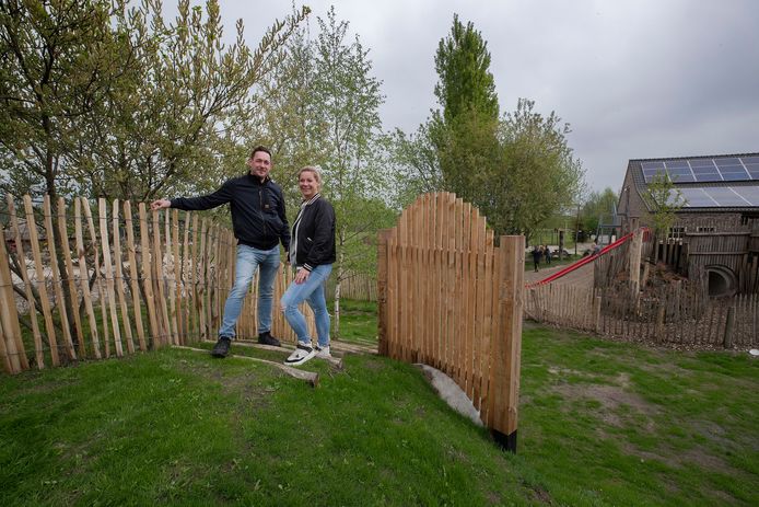 Betty en Gertjan Lavrijsen bij Beestenboel in Reusel.
