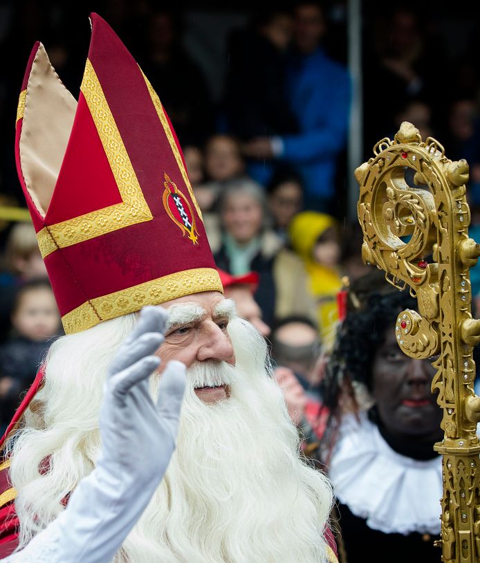 Jeroen Krabbé in de rol van Sinterklaas.