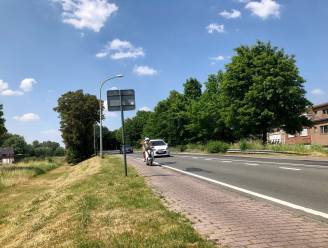 Afbraak Leugenbergbrug en nieuwe aansluiting op A12 op lange baan geschoven: “Nochtans was dit voor automobilisten en fietsers win-win over hele lijn”