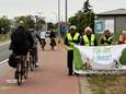 Fietsersbond geeft applaus aan fietsers in Hoogkamerstraat