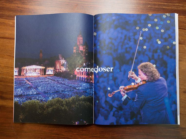 Het bidbook van Maastricht voor het Eurovisie Songfestival 2020. Beeld Ivo van der Bent