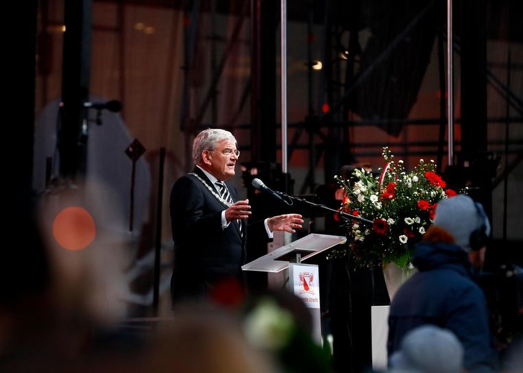 Burgemeester Jan van Zanen Beeld anp