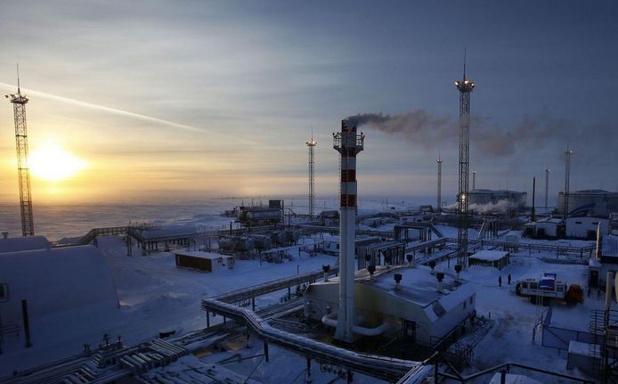 Olieveld van Gazprom bij Novoprtovskoye in Noord-Rusland.