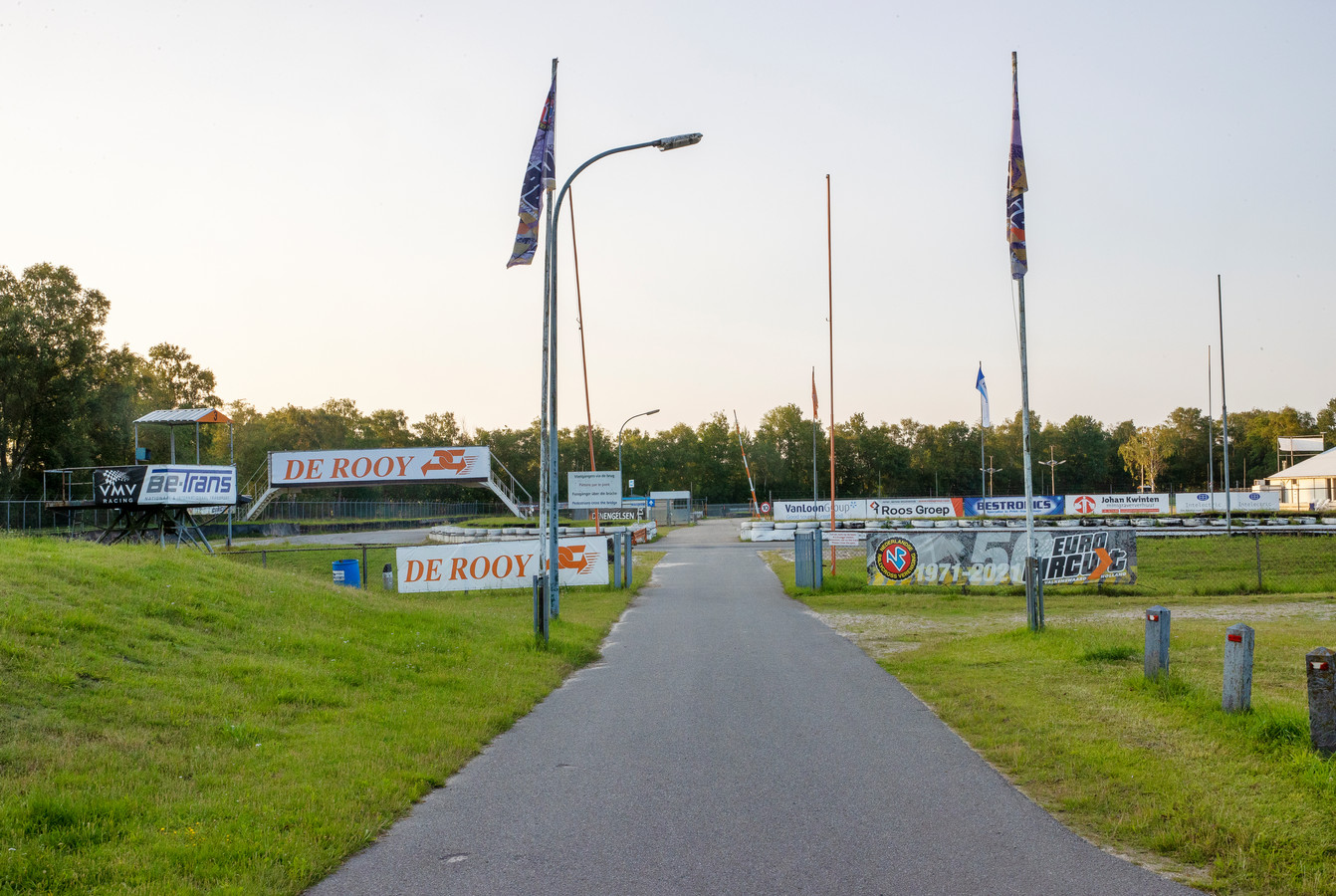 Er was veel mis op het Eurocircuit, maar inmiddels voldoen gebouwen en bouwwerken weer aan de