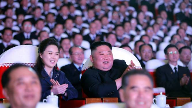 Vrouw van Kim Jong-un voor het eerst in maanden weer in het openbaar verschenen