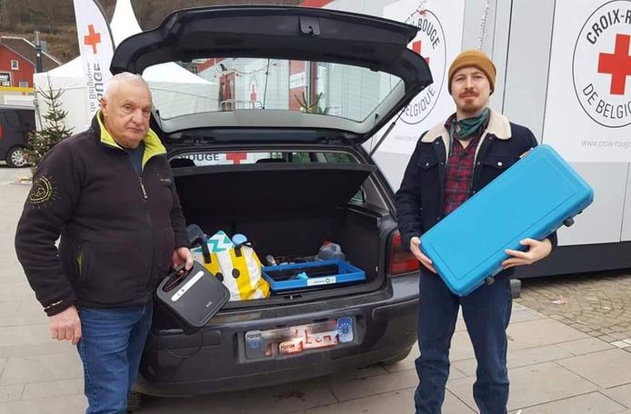 PVDA Sint-Truiden zamelt keukengerief in voor de slachtoffers van de watersnood in Wallonië.