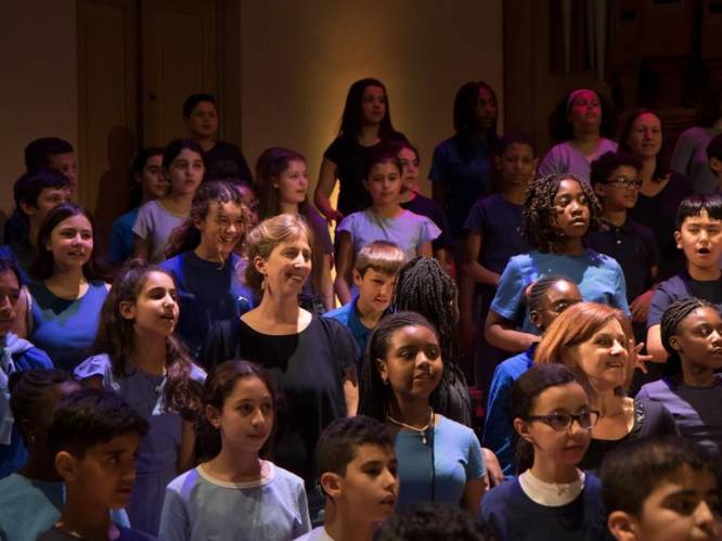 Bozar brengt 400 schoolkinderen samen op de planken