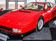Een Ferrari Testarossa.