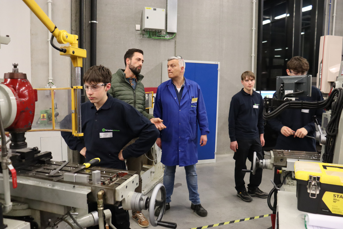 bernardustechnicum-bracht-stem-onderwijs-en-de-industrie-samen-op