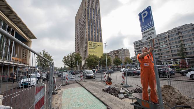 Nieuwe standplaatsen voor TTO-taxi's bij station in Eindhoven