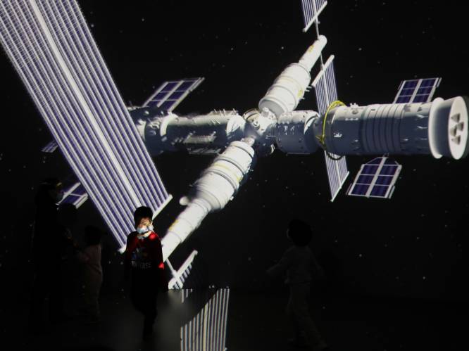 Eerste Chinezen vliegen naar ruimtestation Hemels Paleis