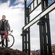 Ronde-kanshebber Tiesj Benoot: ‘Mijn vriendin slaapt perfect in mijn hoogtetent’