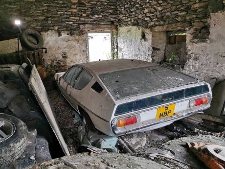 Lamborghini duikt na 30 jaar op in schuur, eigenaar op mysterieuze wijze verdwenen
