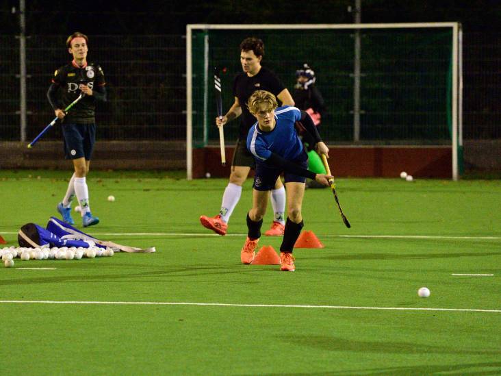Jeugd behouden blijft een uitdaging voor hockeyclubs: ‘Zonder doorstroom speel je zo vijfde klasse’