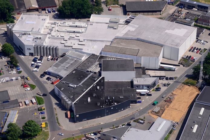 De realisatie van twee extra productielijnen zou 40 tot 50 nieuwe banen opleveren bij Pré Pain, producent van afbakbroodjes in Oldenzaal.