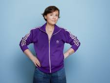 Om half zes ’s ochtends hang ik de slingers op