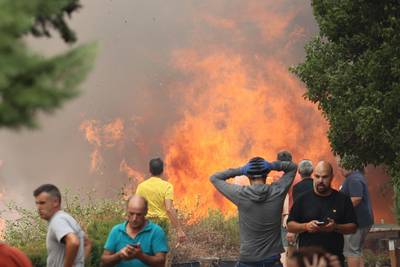 1.500 mensen geëvacueerd door bosbranden in Spanje