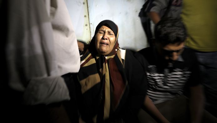 De moeder van een van de gedode Palestijnse mannen.