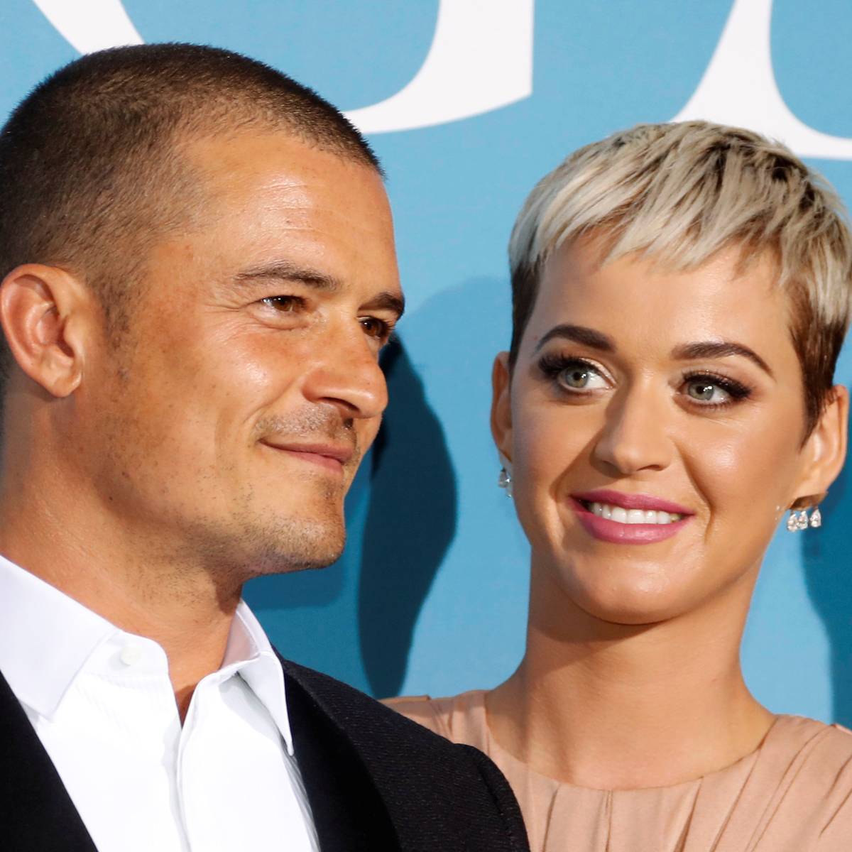 Gaan Katy Perry en Orlando Bloom naakt op huwelijksreis? “Ze willen één  zijn met de natuur” | Celebrities | hln.be