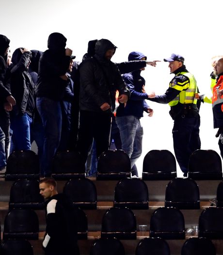 Werkstraf voor Zwollenaar (25) na rellen bij wedstrijd Heracles-Ajax: ‘Ik heb geen geweld gebruikt’