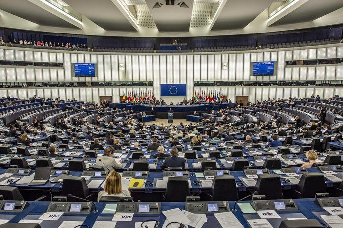 De plenaire zaal van het Europees parlement in Luxemburg.