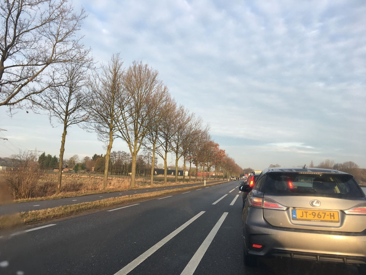 Aanrijding Langs Het Kanaal In Helmond Foto Ed Nl