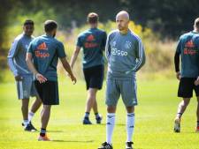 Ten Hag stoomt Ajax klaar: ‘Vorig seizoen is verleden tijd’