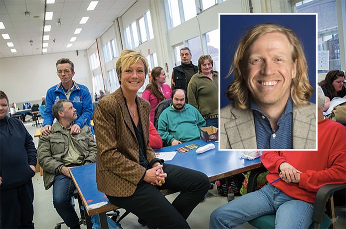Vlaardingse raadslid Tim Thiel (Fractie Boers) en Desiree Curfs, directeur van Stroomopwaarts.