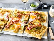 Wat Eten We Vandaag: Flammkuchen met spek en ei