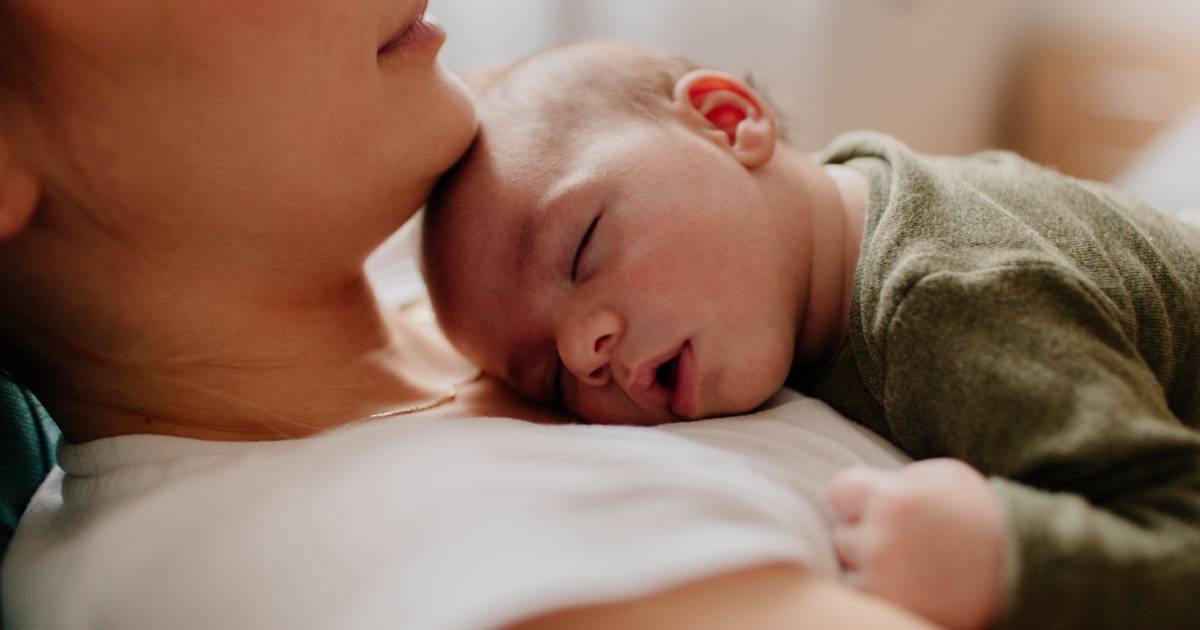 Je Huilende Baby Helpen Met Slapen De Babyslaapcoach Geeft Tips Gezin Ad Nl