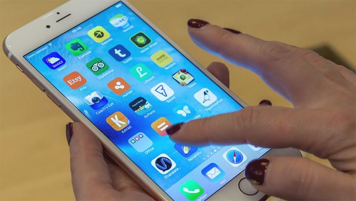 Opgelapte iPhones zijn lang niet altijd een geschikt alternatief voor een nieuw toestel, stelt de Consumentenbond.