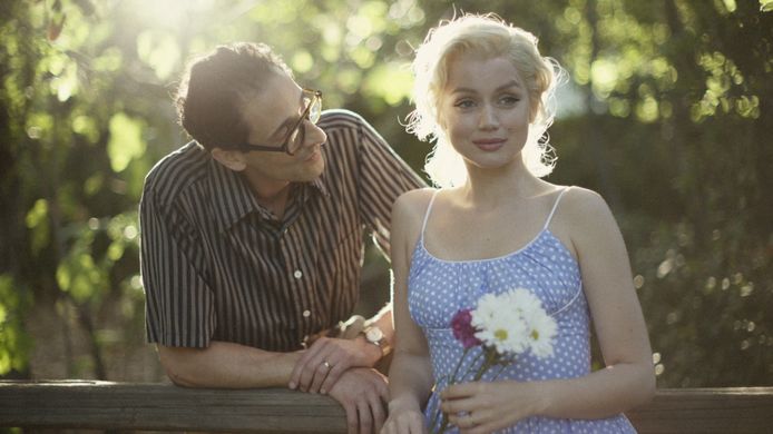 Adrien Brody en Ana de Armas in 'Blonde'