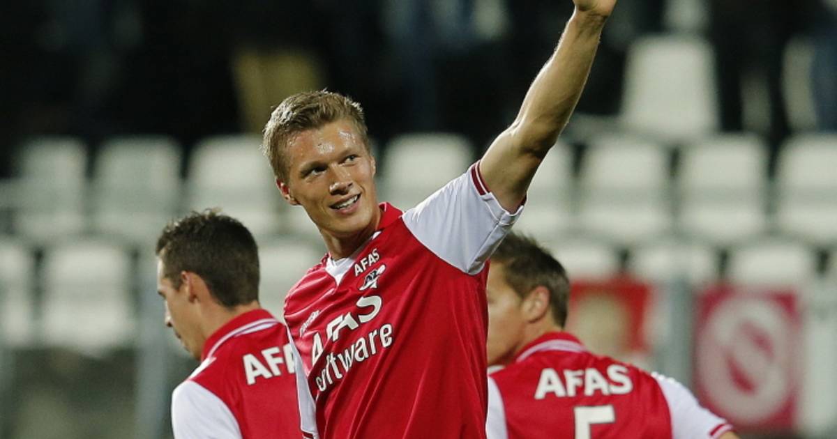 Viktor Elm overtreft broertje Rasmus bij AZ Nederlands voetbal AD.nl