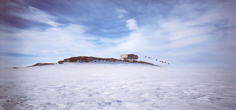 De Prinses Elisabeth-basis op Antarctica: het wetenschappelijke prestigeproject transformeerde langzaamaan in 'een oord van straffeloosheid'. Beeld BELGA