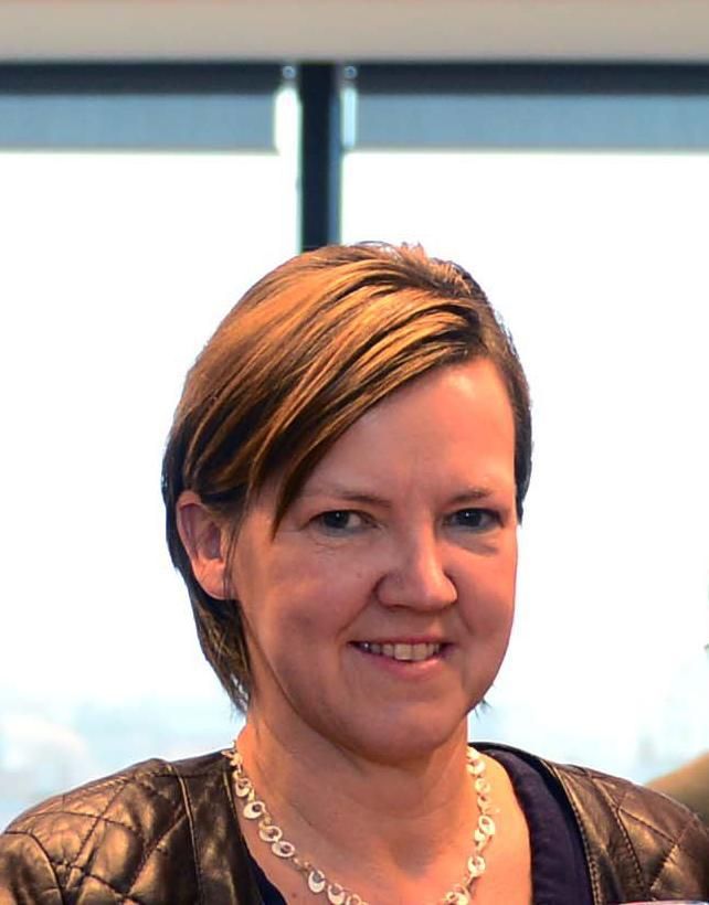 Schepen Els Van Hoof neemt afscheid van collega's Leuven hln.be