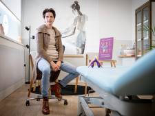 Seksuoloog Elise helpt vrouwen weer genieten tussen de lakens: ‘Eerste stap penetratieverbod’