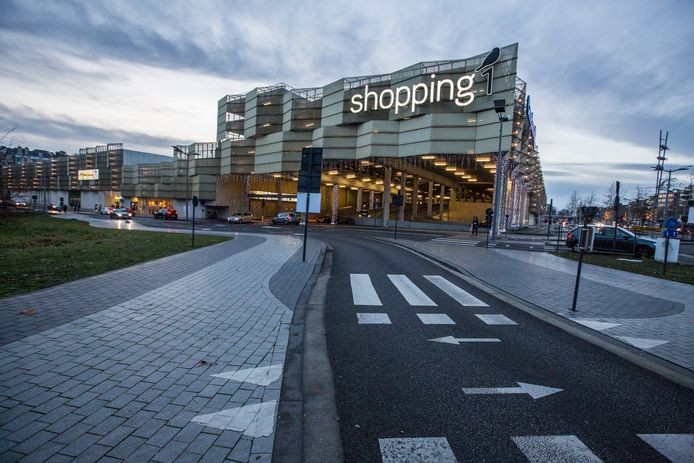 Shopping 1 Genk