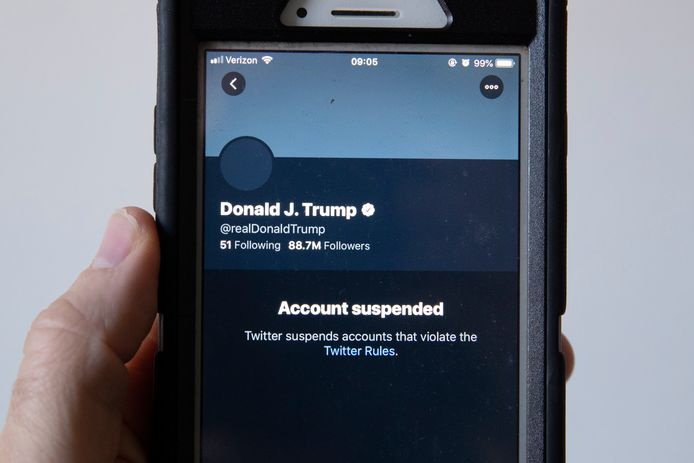 Le réseau social Twitter avait évincé Trump après l’assaut meurtrier du Capitole pendant la cérémonie de certification de la victoire de son rival Joe Biden, le 6 janvier.