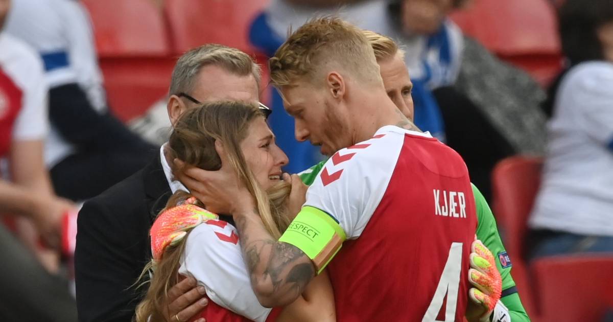After Heroic And Comforting Performance Captain Kjaer Is The Hero Of The Evening When There Is Panic Around Eriksen Euro 2020 Netherlands News Live