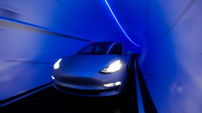Tunnelracen met 240 kilometer per uur: zo maakt Tesla het mogelijk