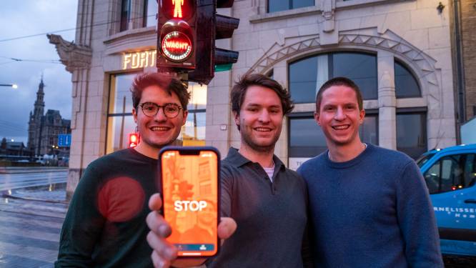 Drie Antwerpse vrienden lanceren app die slechtzienden veilig door het verkeer loodst: “Gedaan met een avondklok voor blinden. Nu kunnen ze altijd de deur uit”