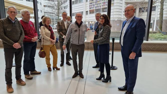 Burgercomité biedt Tweede Kamer petitie aan: ‘Schaijk en Reek moeten gehoord worden’ 